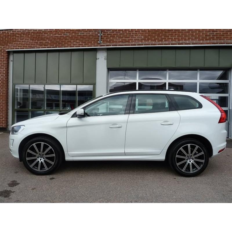 Volvo XC60 D4 AWD Momentum Business Edition 1 -15