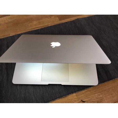 MacBook Air 13 2015 core i5